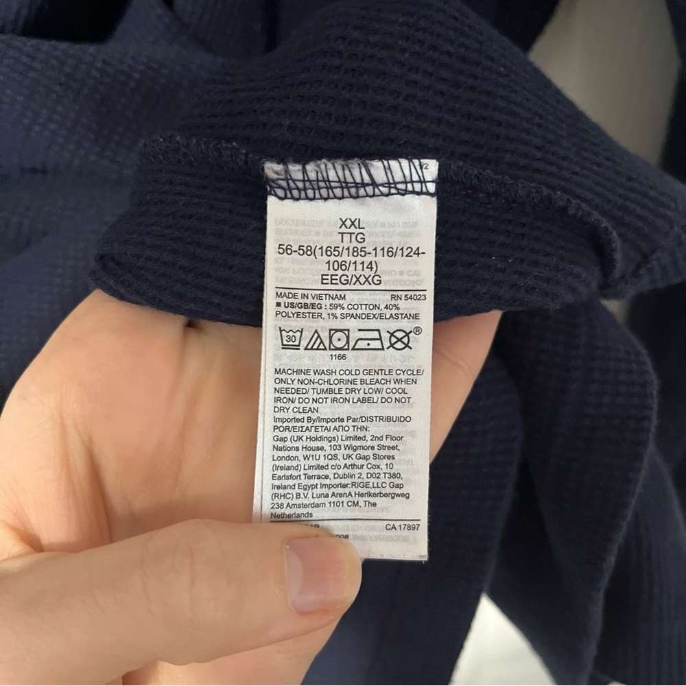 GAP size XXL men’s dark blue waffle knit top - Picture 4 of 7